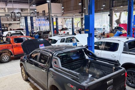 XƯỞNG DỊCH VỤ DAKLAK FORD LUÔN NHỘN NHỊP TỪ SÁNG